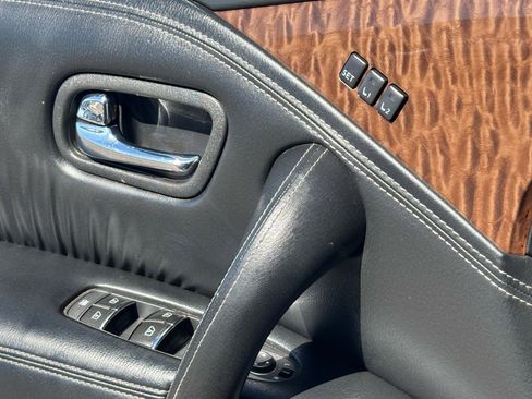 Used 2020 Nissan Armada SL w/ Premium Package image 21