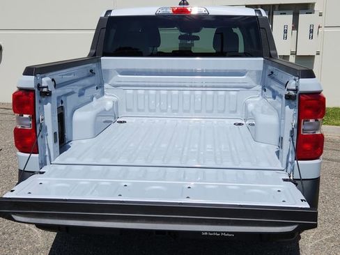 New 2025 Ford Maverick XLT w/ XLT Luxury Package image 14