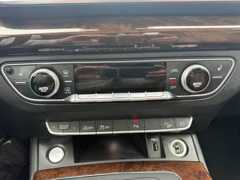 Used 2020 Audi Q5 2.0T Premium Plus AWD/4WD image 39