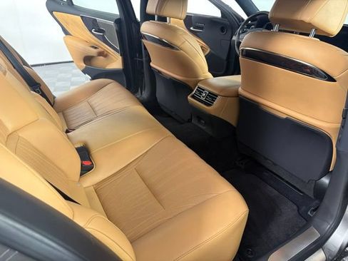 Used 2022 Lexus LS 500 AWD w/ Interior Upgrade Package image 20