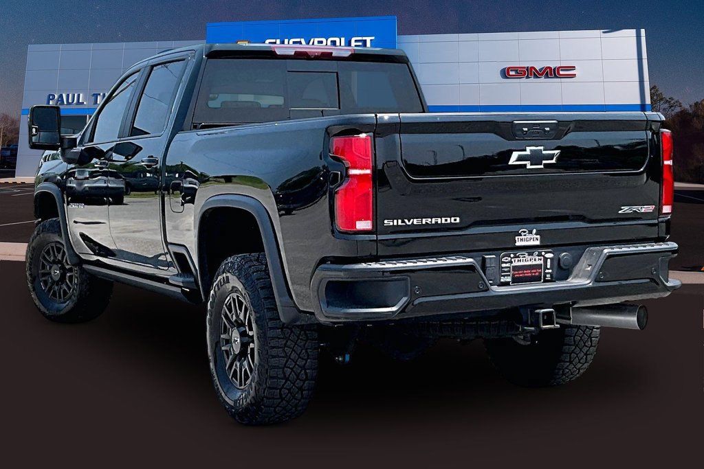Used 2026 Chevrolet Silverado 2500 ZR2 AWD/4WD image 5