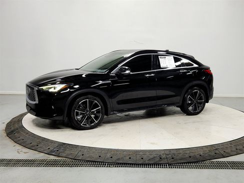 Used 2023 INFINITI QX55 Luxe w/ Cargo Package image 3