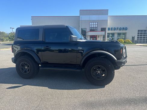Used 2023 Ford Bronco Wildtrak AWD/4WD image 3