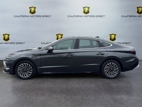 Used 2025 Hyundai Sonata SEL FWD image 2