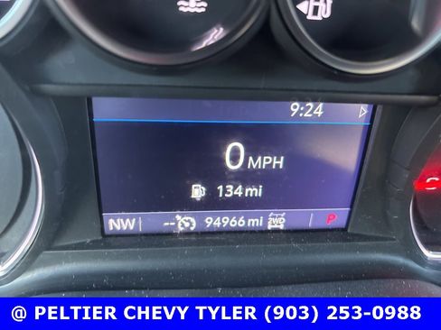 Used 2022 Chevrolet Silverado 1500 RST image 23