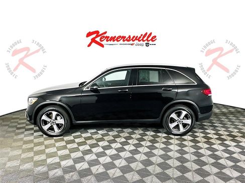 Used 2021 Mercedes-Benz GLC 300 GLC 300 w/ Premium Package image 4