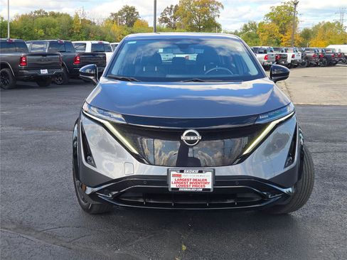 Used 2023 Nissan Ariya AWD image 4