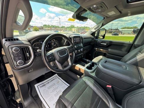 Used 2020 GMC Sierra 2500 Denali w/ Denali Ultimate Package AWD/4WD image 13