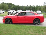 Used 2019 Dodge Charger SXT image 4
