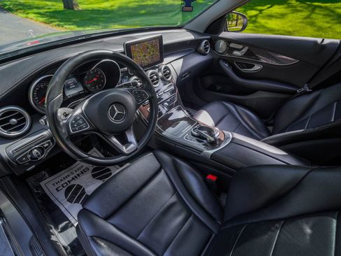 Used 2015 Mercedes-Benz C 300 4MATIC Sedan w/ Multimedia Package image 10