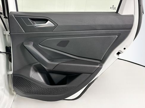 Used 2025 Volkswagen Jetta S image 28