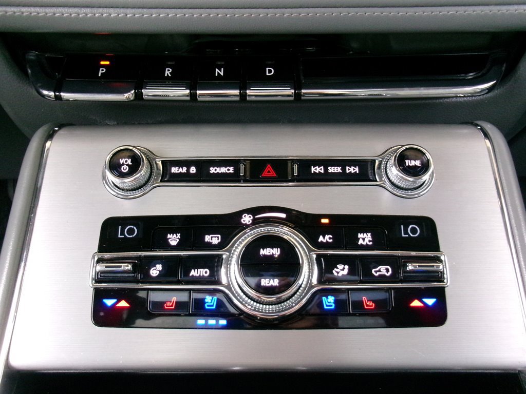 Used 2020 Lincoln Aviator Reserve w/ Equipment Group 201A AWD/4WD image 43