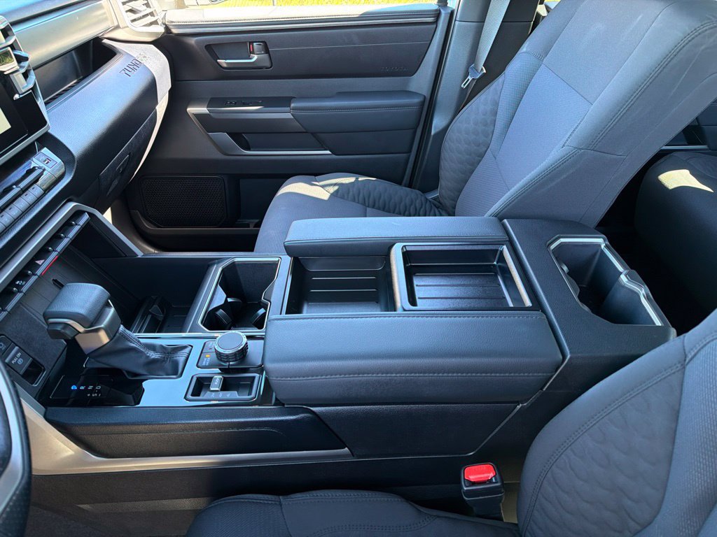 Used 2026 Toyota Tundra SR5 w/ SR5 Convenience Package AWD/4WD image 13
