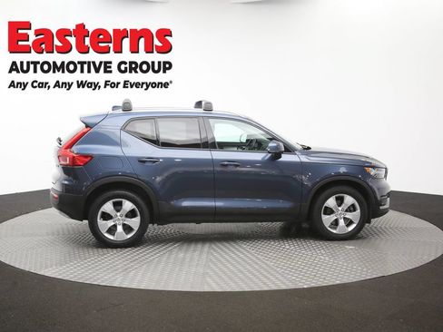 Used 2021 Volvo XC40 T5 Momentum AWD/4WD image 45