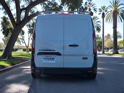 Used 2020 Ford Transit Connect XL FWD image 5