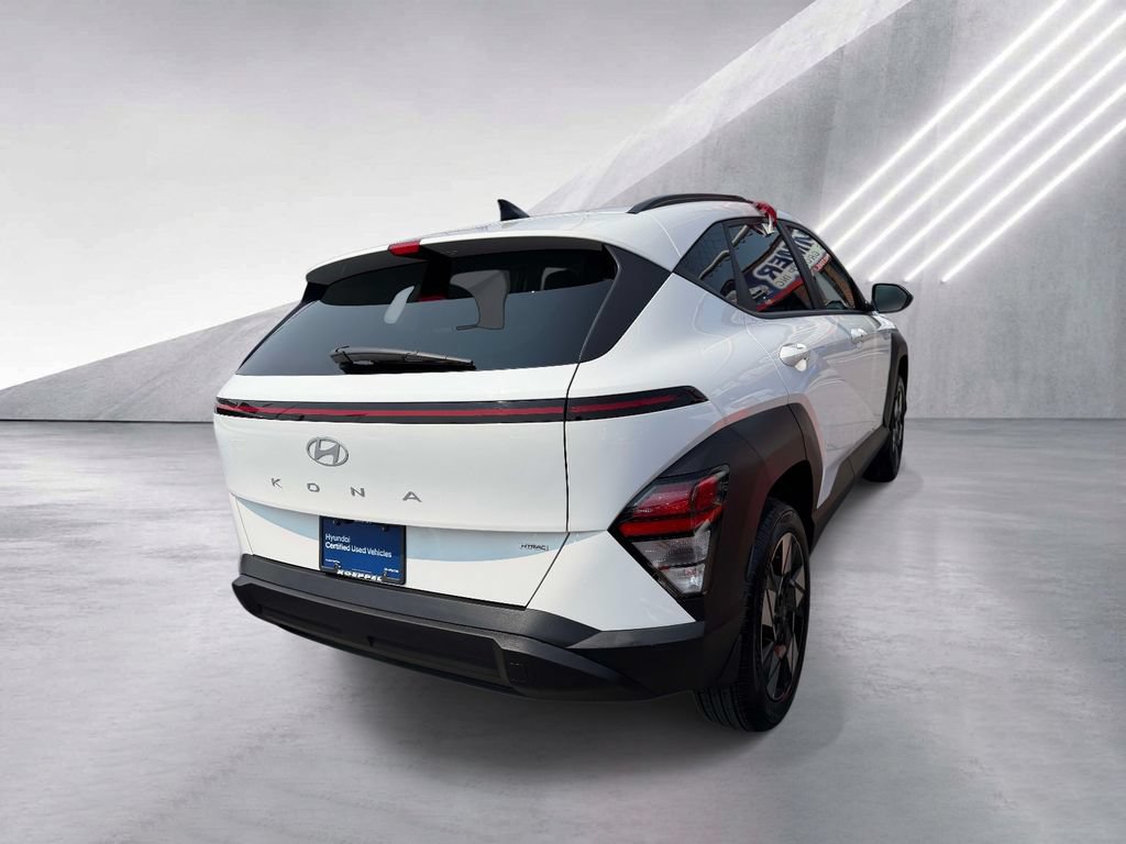 Certified 2025 Hyundai Kona SEL AWD/4WD image 7