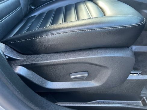 Certified 2022 Ford Edge SEL w/ Convenience Package image 12