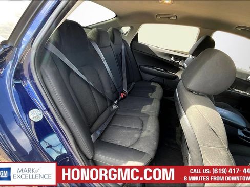 Used 2020 Kia Optima LX FWD image 24
