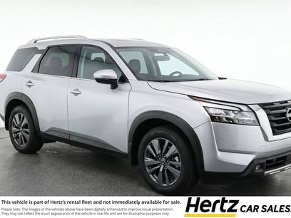 Used 2025 Nissan Pathfinder SV