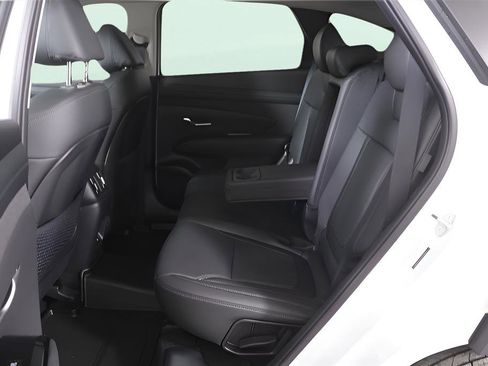 New 2025 Hyundai Tucson Limited FWD image 38