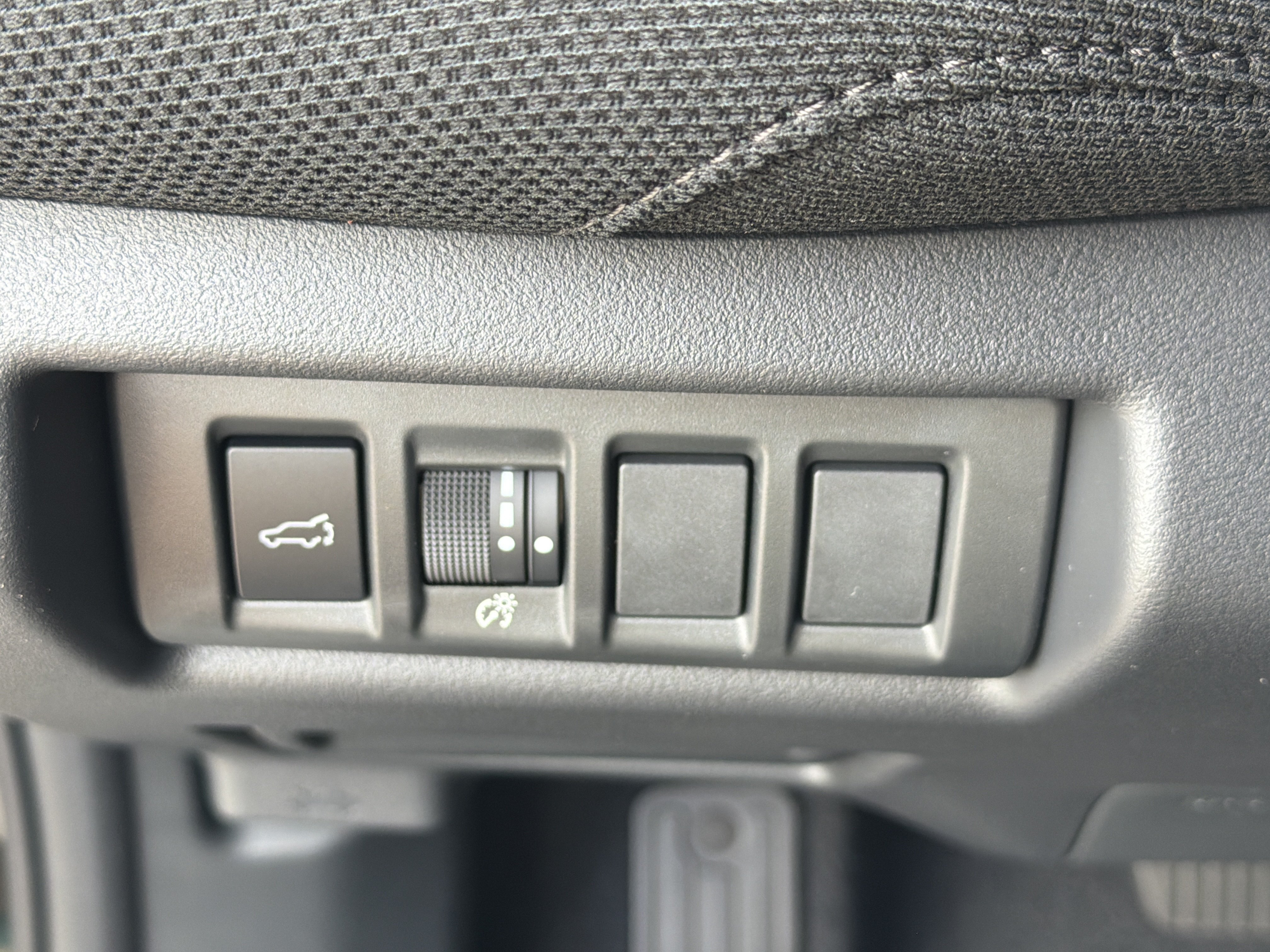 New 2026 Subaru Outback Limited AWD/4WD image 32