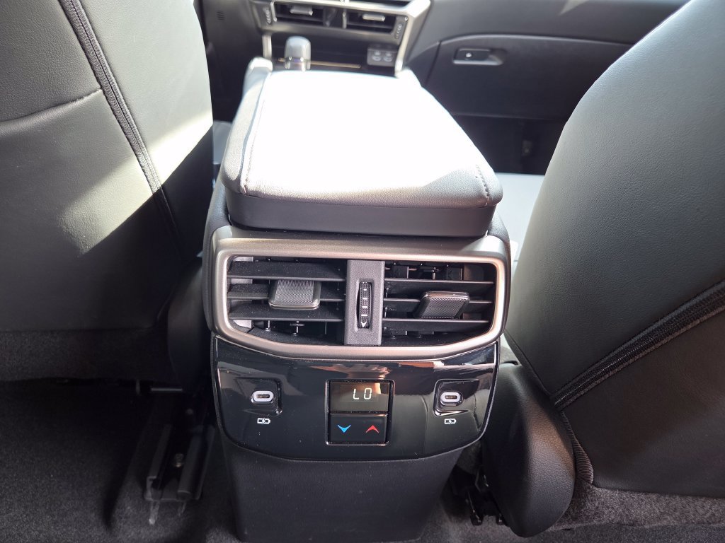 Used 2025 Lexus RX 350 Premium w/ Convenience Package AWD/4WD image 36