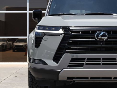 Used 2024 Lexus GX 550 AWD/4WD image 49