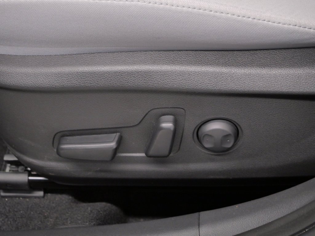Used 2023 Hyundai Kona SEL AWD/4WD image 18