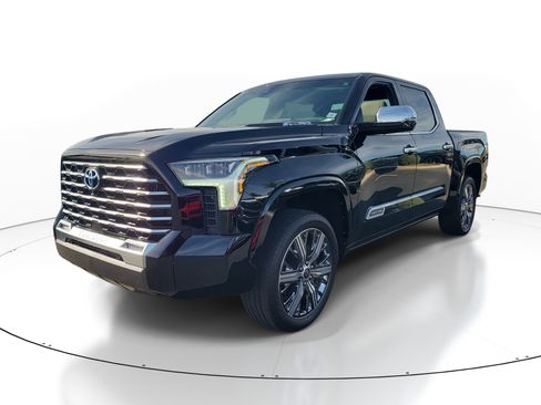 Used 2023 Toyota Tundra Capstone image 3