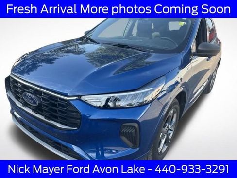Used 2023 Ford Escape ST-Line w/ Tech Pack #1 AWD/4WD image 3