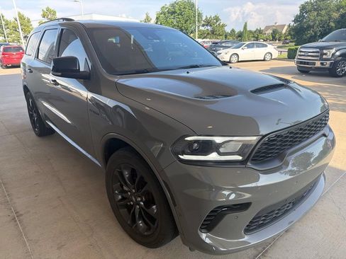 Used 2024 Dodge Durango R/T AWD/4WD image 3