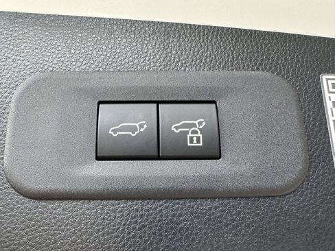 New 2026 Toyota Crown Signia AWD/4WD image 13