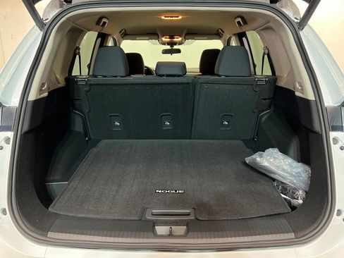 New 2026 Nissan Rogue SV image 22