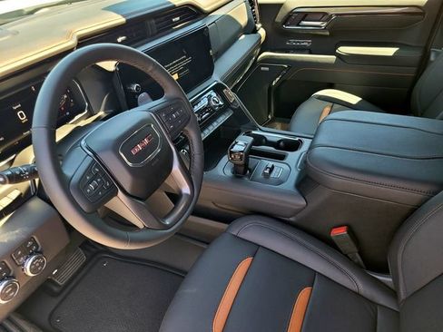 New 2026 GMC Sierra 1500 AT4 w/ AT4 Premium Package AWD/4WD image 17