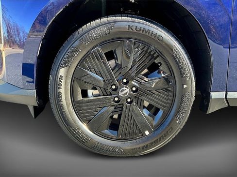 New 2025 Nissan Murano SV image 12