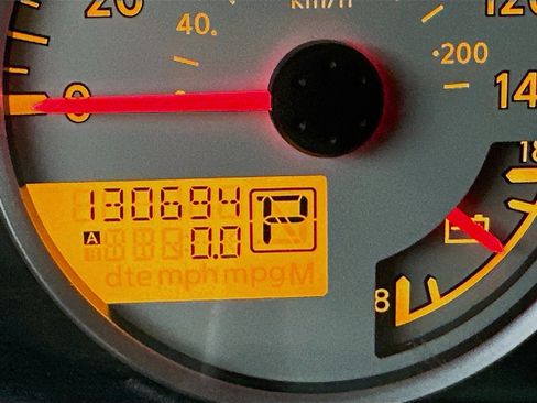 Used 2014 Nissan Xterra PRO-4X w/ Pro-4x Leather Package image 18