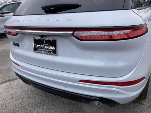 New 2025 Lincoln Corsair Reserve w/ Equipment Group 202A image 4