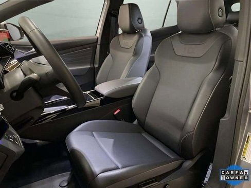 Used 2023 Volkswagen ID.4 S image 60