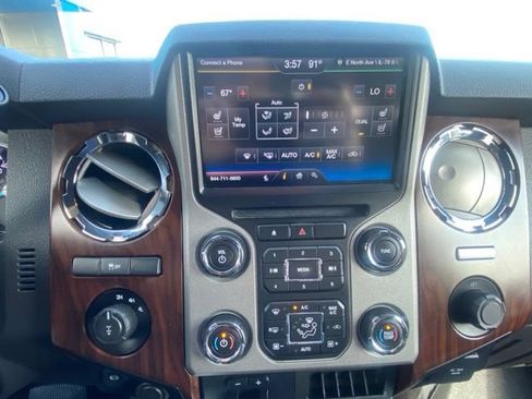 Used 2016 Ford F250 Lariat w/ Chrome Package AWD/4WD image 15