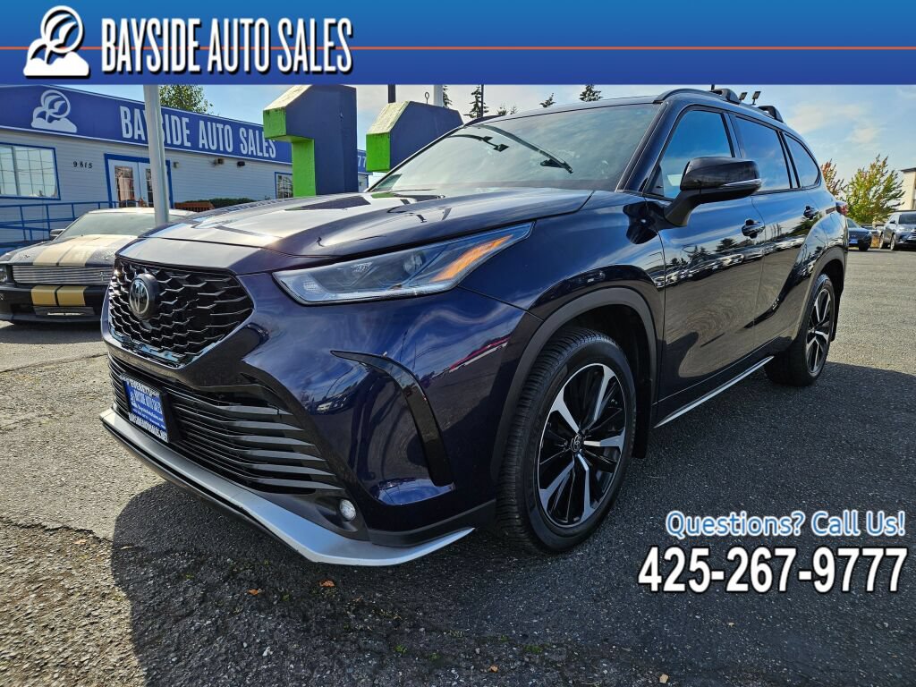 Used 2022 Toyota Highlander XSE AWD/4WD image 1