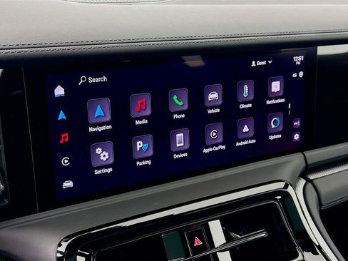 Certified 2025 Porsche Panamera 4 AWD/4WD image 18