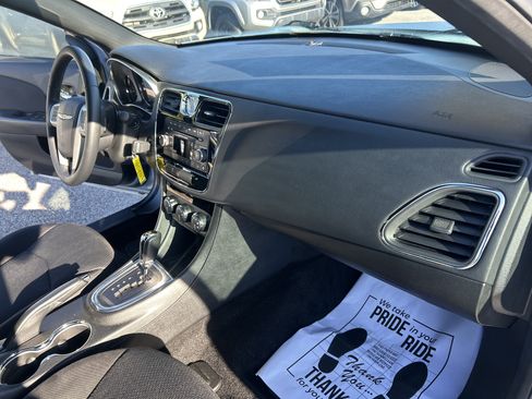 Used 2013 Chrysler 200 Touring FWD image 48