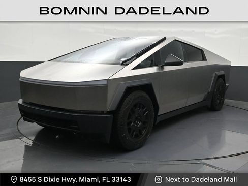 Used 2024 Tesla Cybertruck AWD Crew Cab image 1