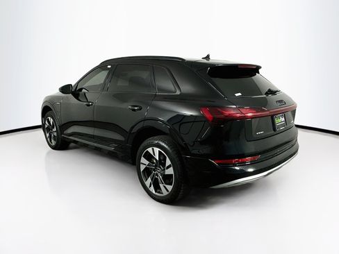 Used 2022 Audi e-tron Premium AWD/4WD image 5
