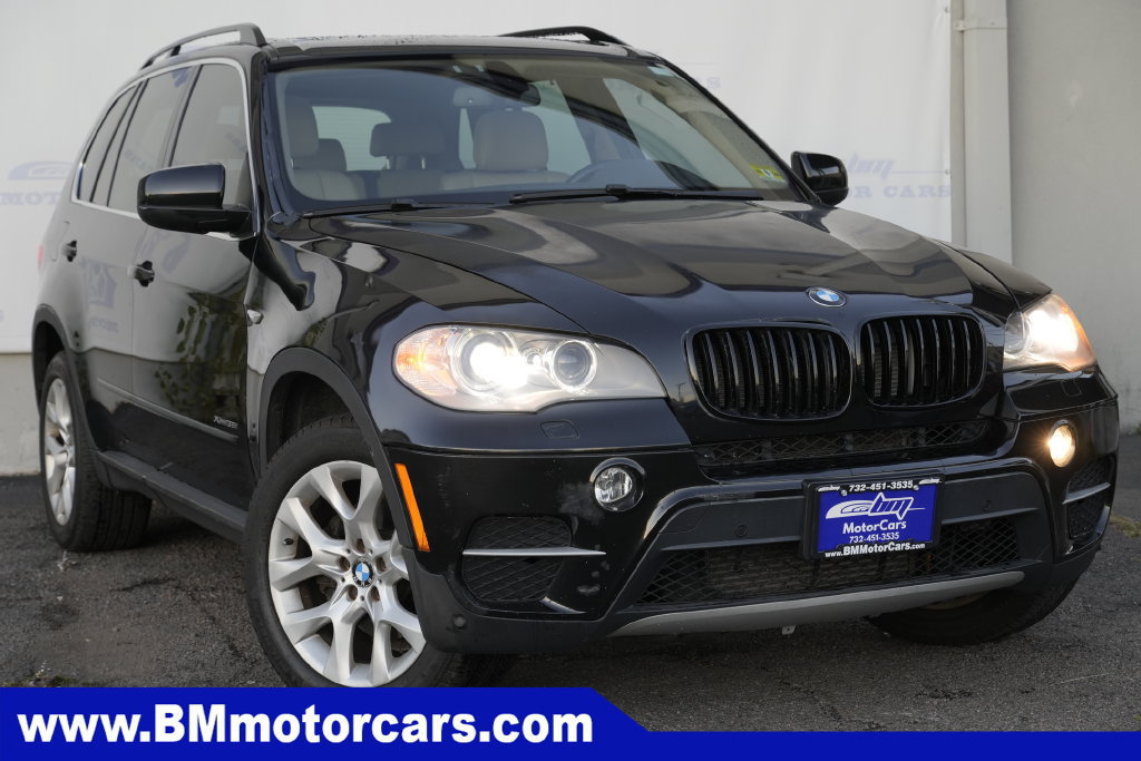 Used 2013 BMW X5 xDrive35i AWD/4WD image 1