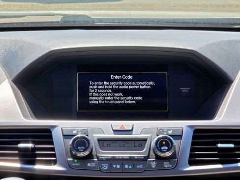 Used 2014 Honda Odyssey EX-L image 18