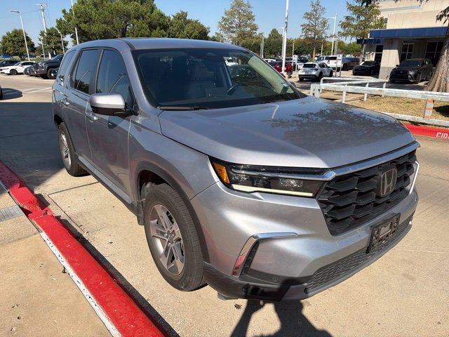 Certified 2024 Honda Pilot EX-L image 3
