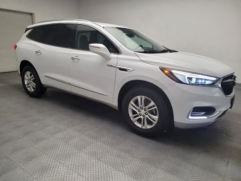 Used 2020 Buick Enclave Essence image 11