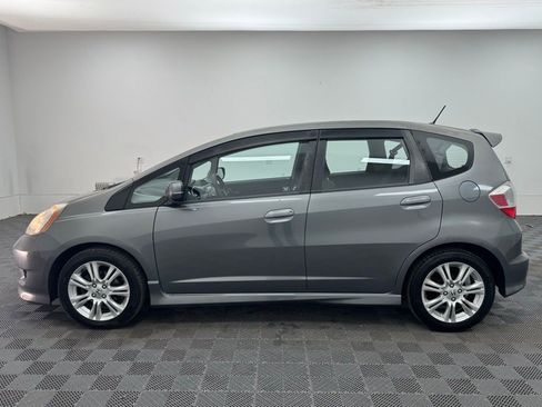 Used 2011 Honda Fit Sport image 9