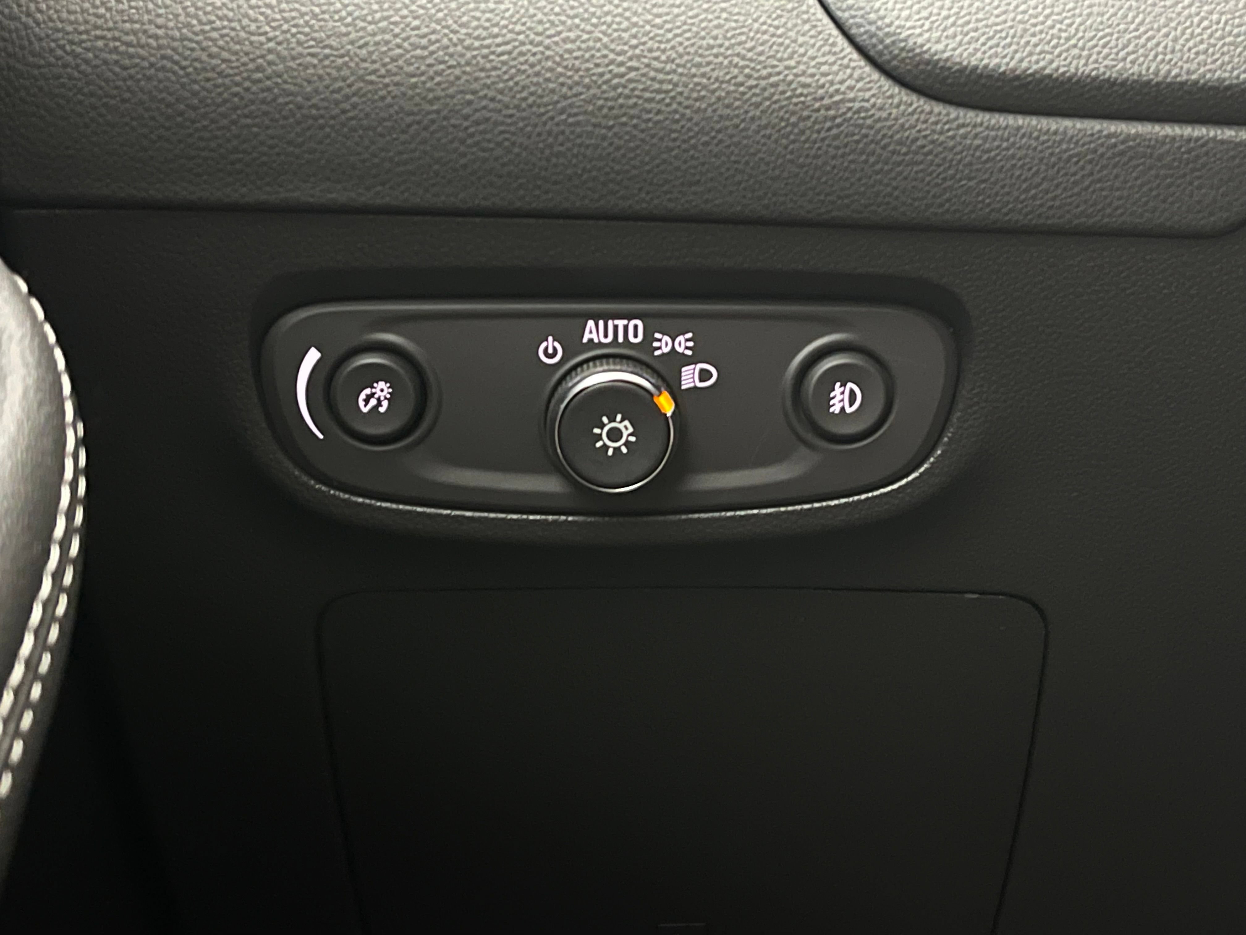Used 2023 Buick Encore GX Select FWD image 20